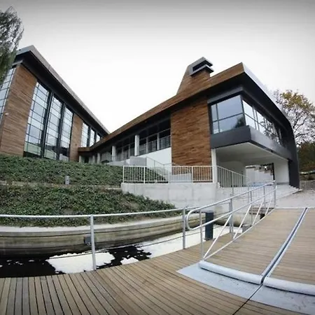 比得哥什码头住宿加早餐旅馆 3* 比得哥什